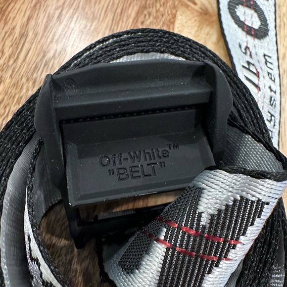 Off-White street wear Industrial Belt in Silver / Black with Red Stitching - Picture 4 of 8